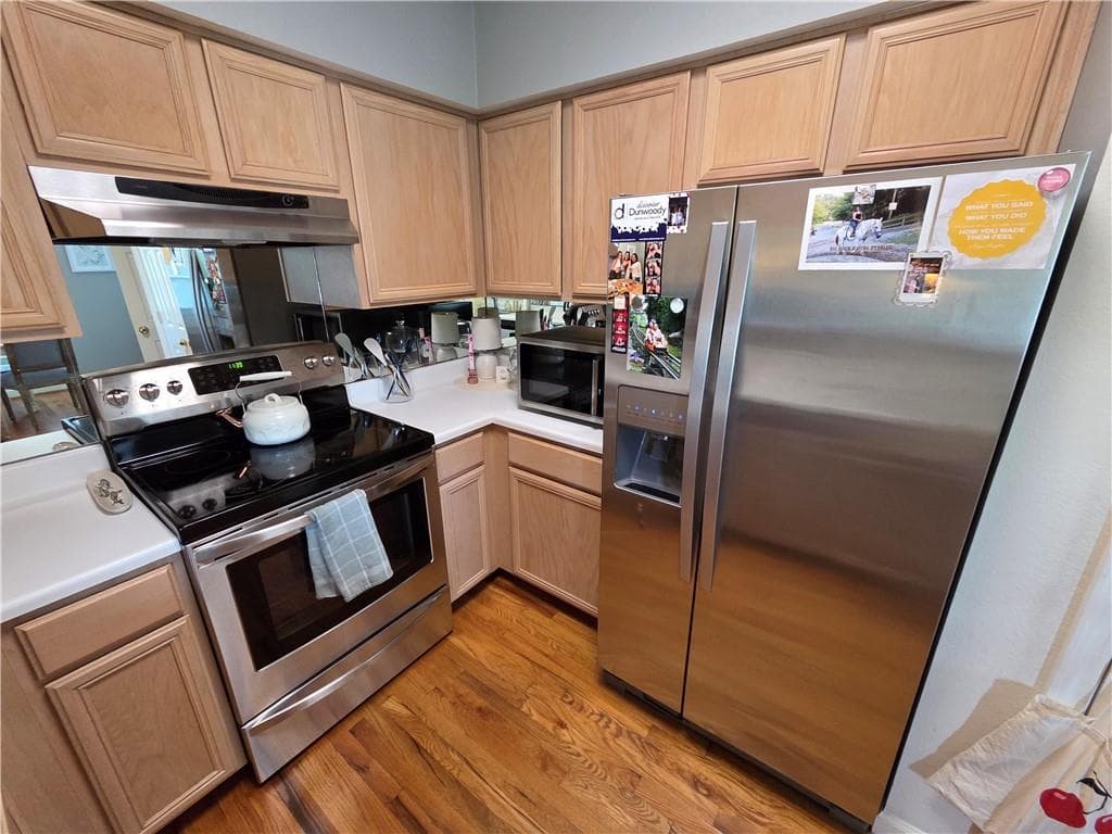 1 bedroom, 1 bathroom, 903 sq ft condominium for rent at 3777 Peachtree Road 1035, Atlanta, GA 30319 for $1,595 a month — photo 10