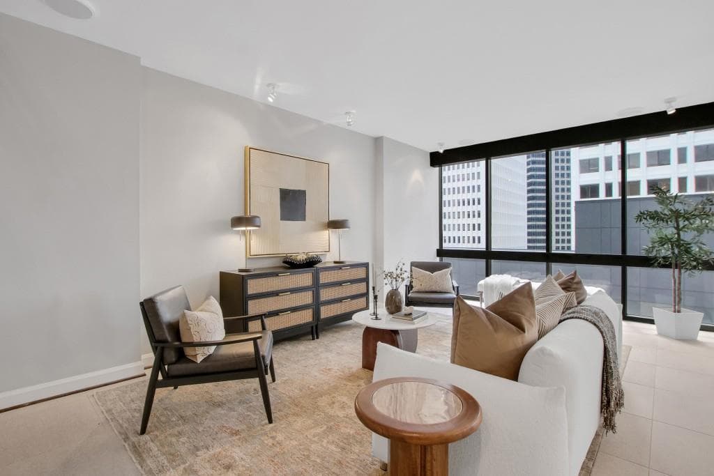 3 bedroom, 3 bathroom, 1,750 sq ft condominium for sale at 145 15th Street 1026, Atlanta, GA 30309 — photo 3