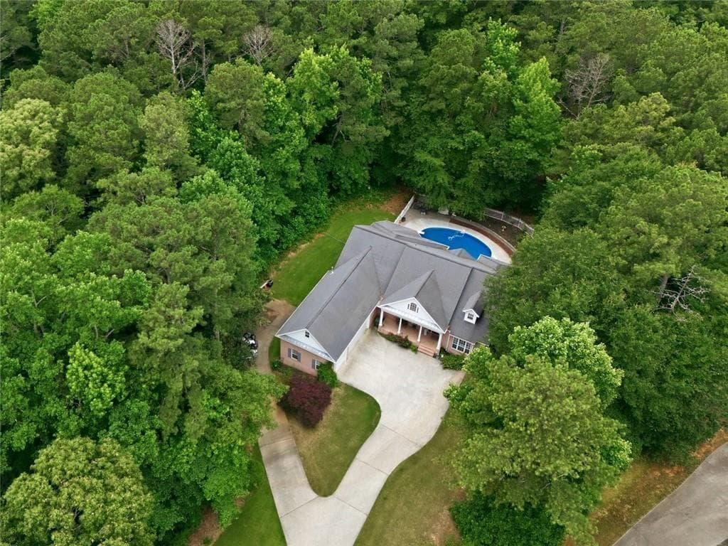 5 bedroom, 4 bathroom, 3,506 sq ft single family residence for sale at 4782 Lewis Road, Powder Springs, GA 30127 — photo 3