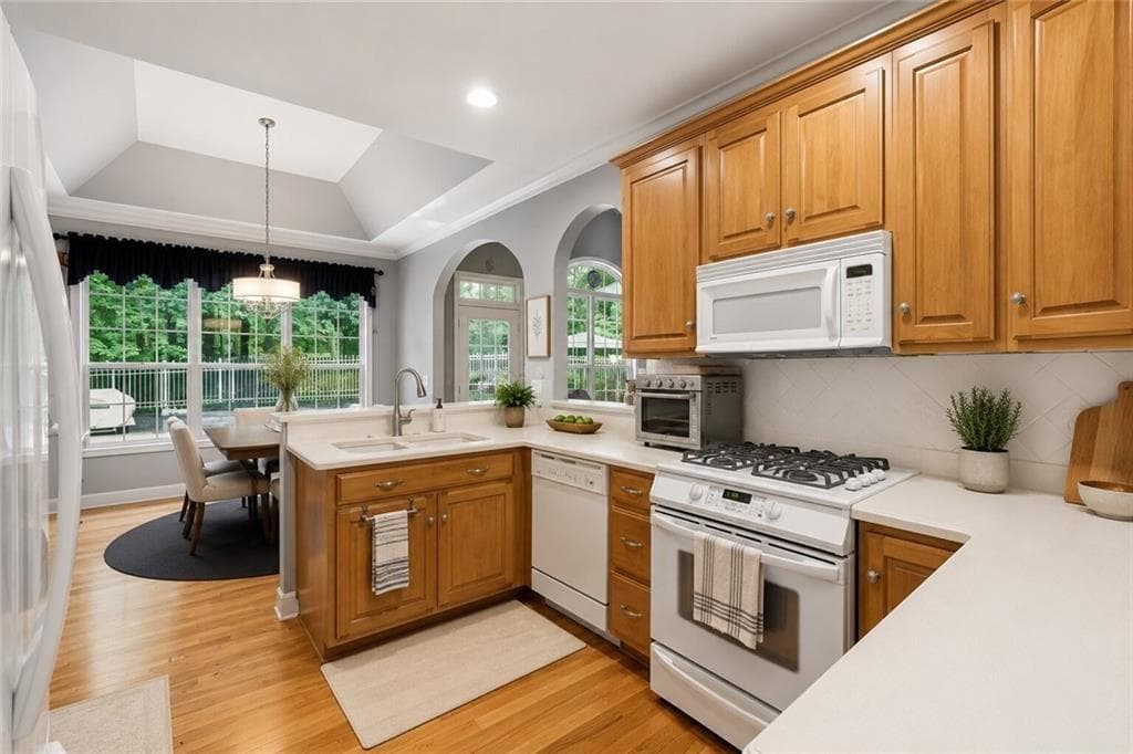 5 bedroom, 4 bathroom, 3,506 sq ft single family residence for sale at 4782 Lewis Road, Powder Springs, GA 30127 — photo 6