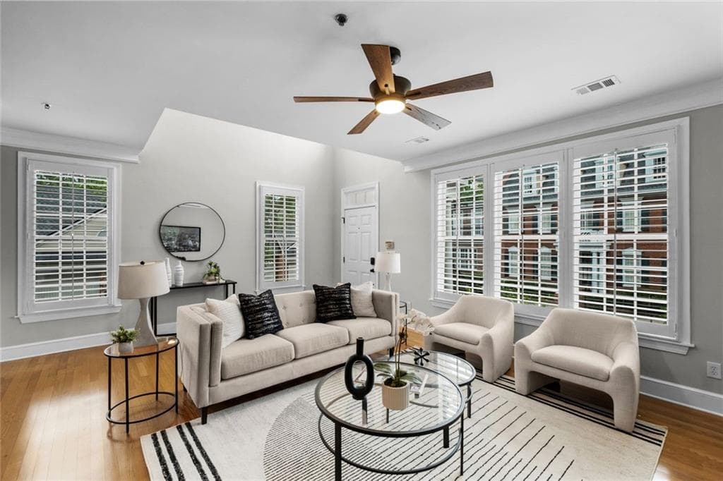 3 bedroom, 3 bathroom, 2,120 sq ft condominium for sale at 4750 Ivy Ridge Drive 1, Atlanta, GA 30339 — photo 7