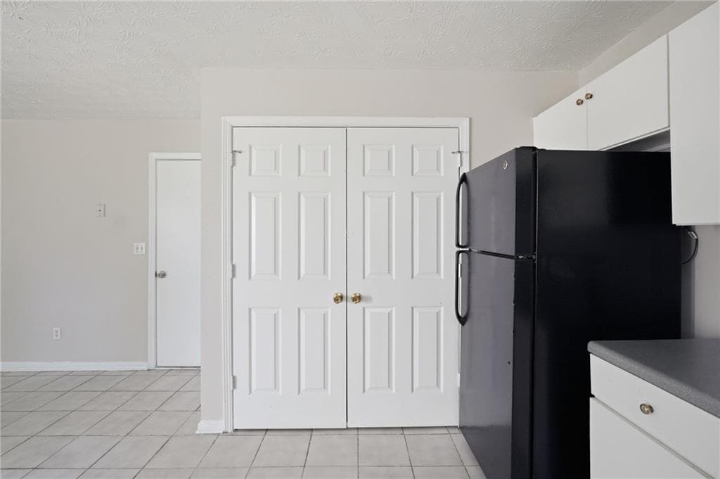 3 bedroom, 2 bathroom, 1,242 sq ft single family residence for sale at 5816 Wellborn Creek Drive, Lithonia, GA 30058 — photo 9