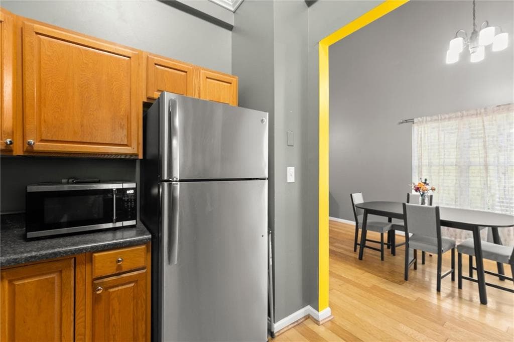 3 bedroom, 2 bathroom, 1,350 sq ft single family residence for sale at 2119 Mulberry Street, East Point, GA 30344 — photo 10