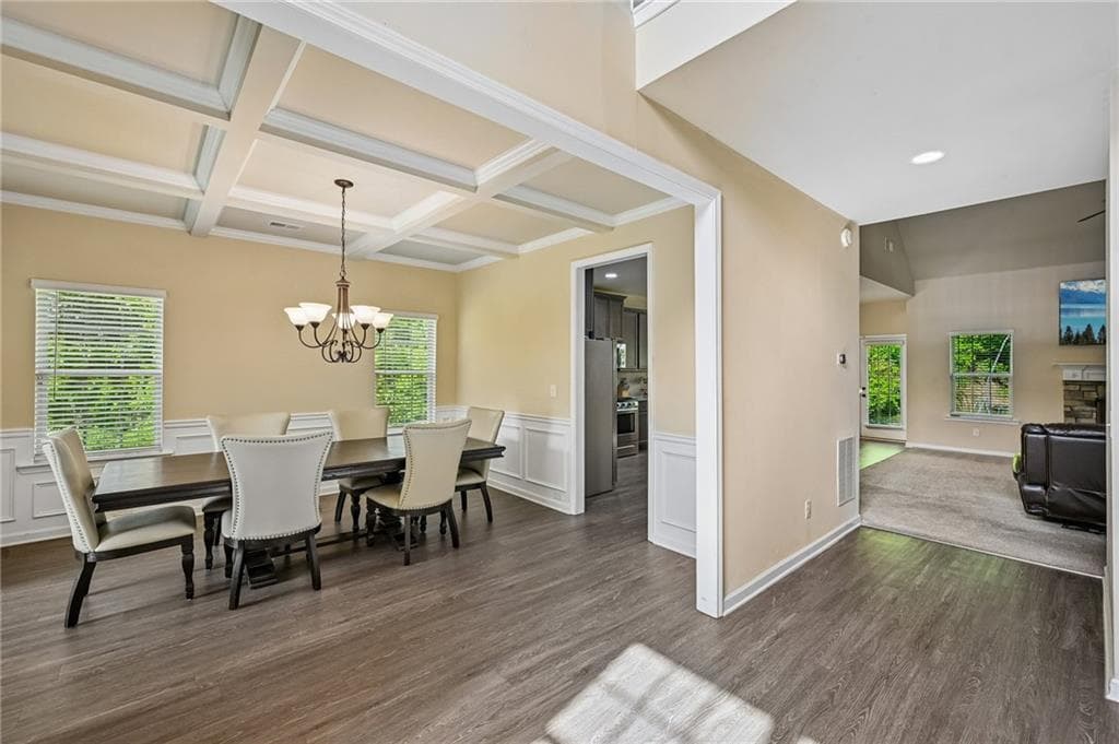 4 bedroom, 4 bathroom, 3,290 sq ft single family residence under contract at 128 Delwood Drive, Mcdonough, GA 30252 — photo 5