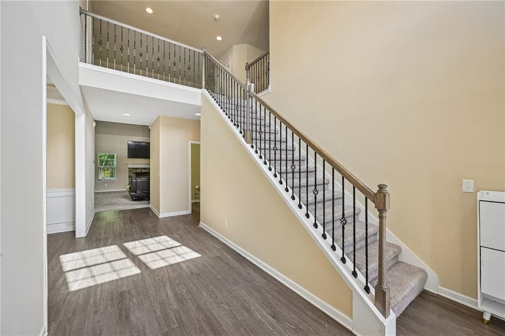 4 bedroom, 4 bathroom, 3,290 sq ft single family residence under contract at 128 Delwood Drive, Mcdonough, GA 30252 — photo 6