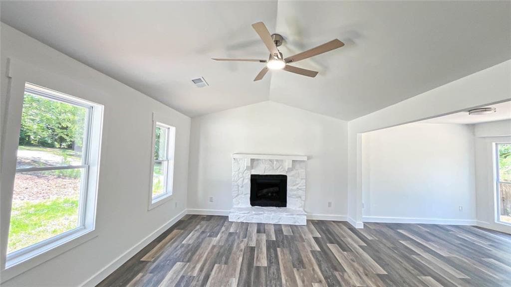 3 bedroom, 2 bathroom, 1,288 sq ft single family residence for sale at 4084 Dollar Circle, Suwanee, GA 30024 — photo 9