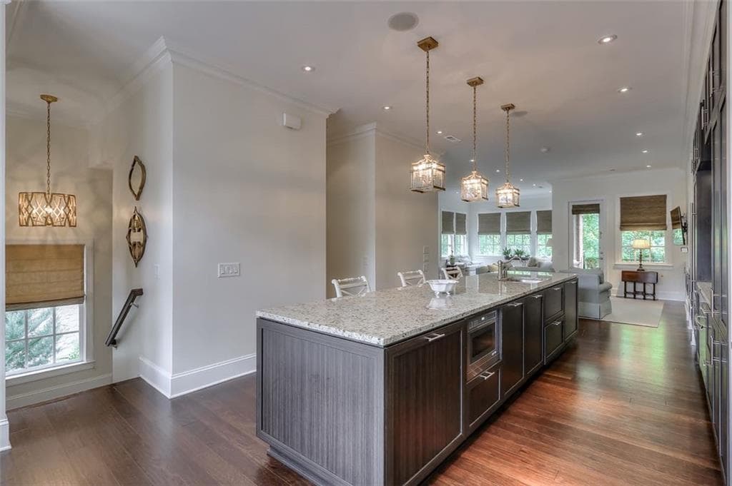 3 bedroom, 4 bathroom, 2,998 sq ft townhouse for rent at 1317 Dover Circle, Brookhaven, GA 30319 for $5,495 a month — photo 6