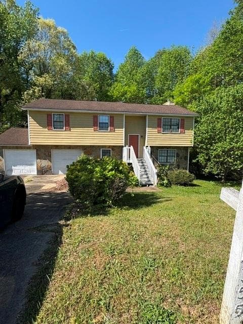 4 bedroom, 3 bathroom, 2,408 sq ft single family residence under contract at 355 Lori Lane, Riverdale, GA 30296
