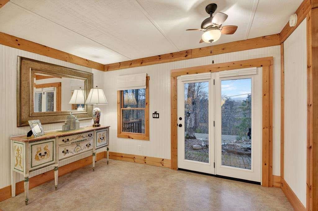 3 bedroom, 2 bathroom, 2,269 sq ft single family residence for sale at 171 Mohawk Trail, Ellijay, GA 30540 — photo 6