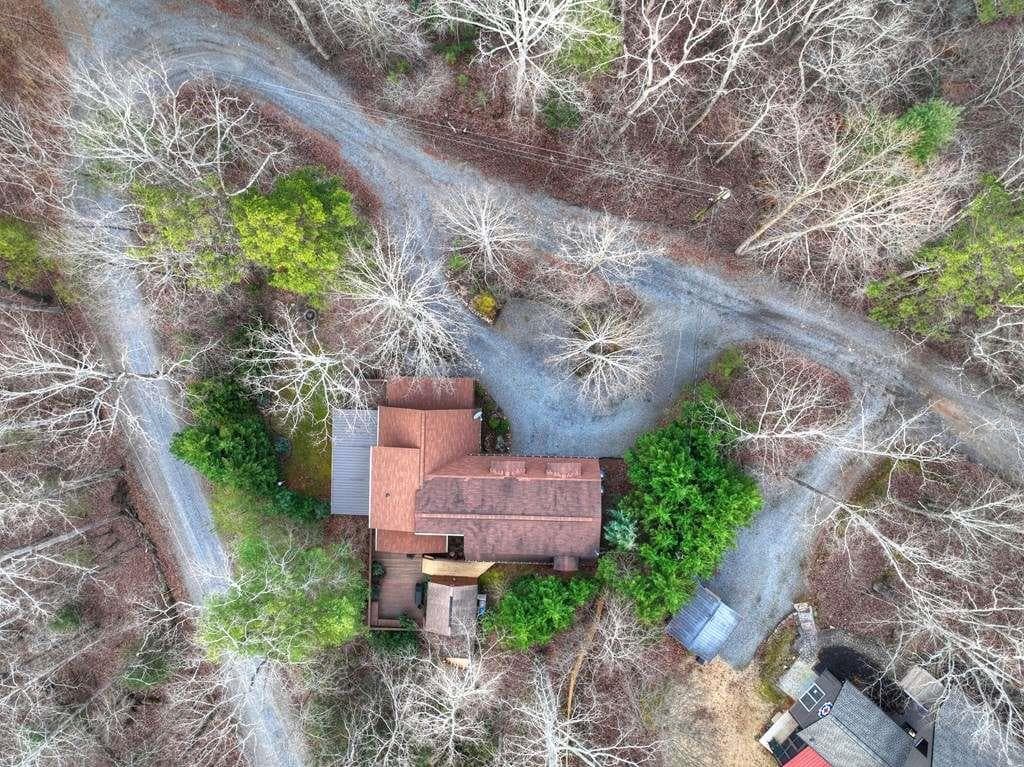 3 bedroom, 2 bathroom, 2,269 sq ft single family residence for sale at 171 Mohawk Trail, Ellijay, GA 30540 — photo 7