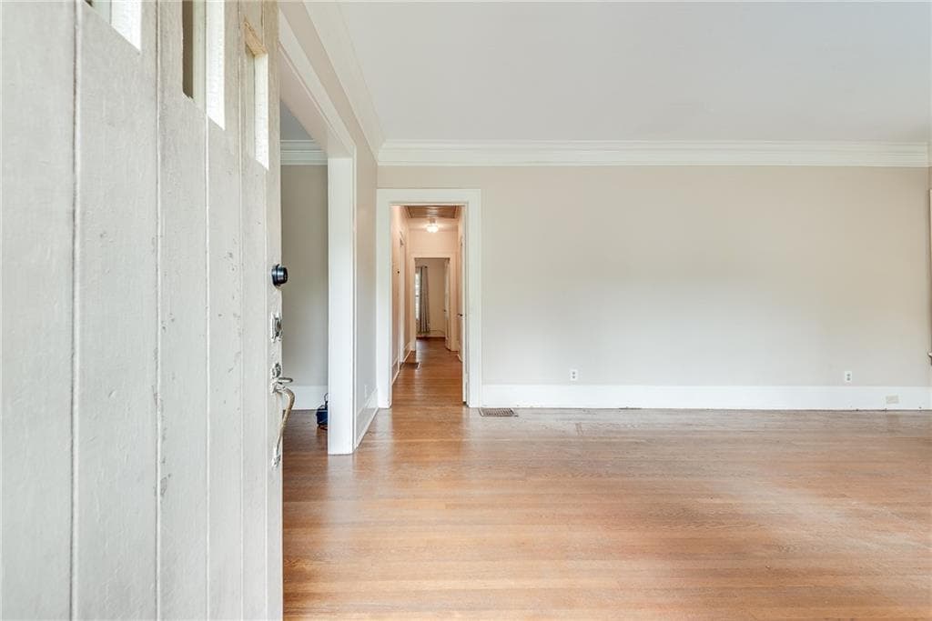 3 bedroom, 2 bathroom, 1,865 sq ft single family residence for rent at 1424 Emory Road, Atlanta, GA 30306 for $3,500 a month — photo 9