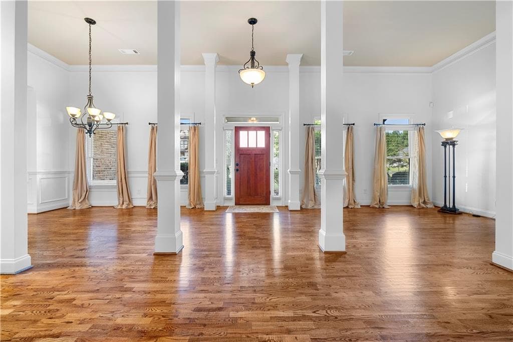 4 bedroom, 4 bathroom, 2,943 sq ft single family residence for sale at 210 Misty Grove Drive, Loganville, GA 30052 — photo 5