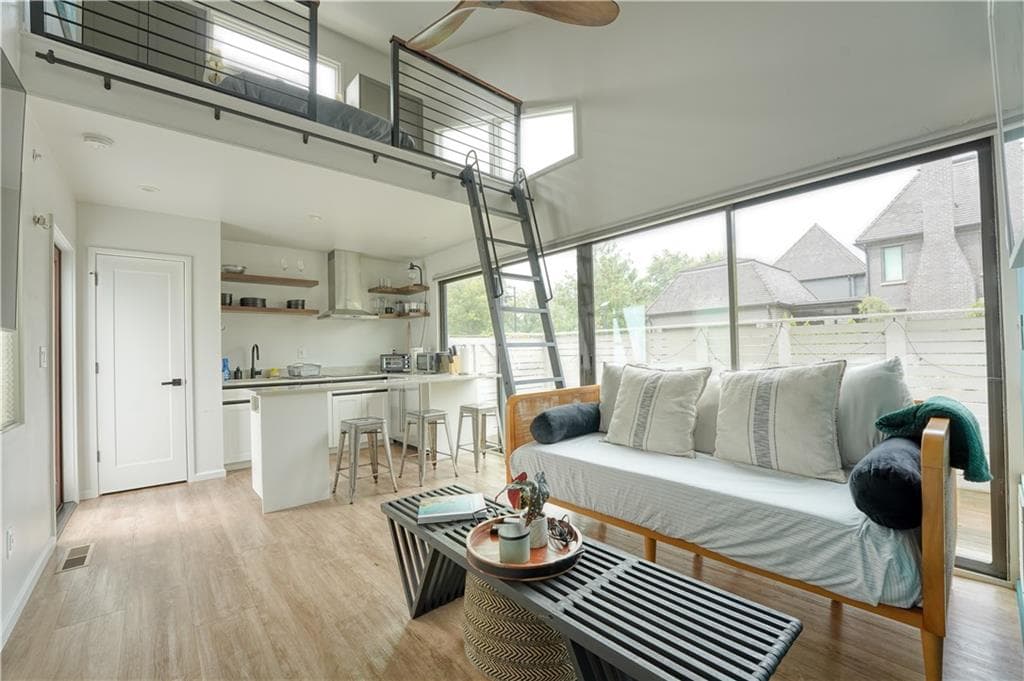1 bedroom, 1 bathroom, 550 sq ft single family residence for sale at 110 Basil Way, Fayetteville, GA 30214 — photo 5