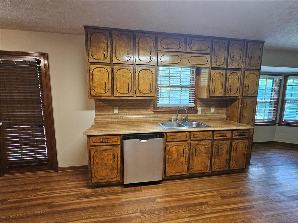 3 bedroom, 2 bathroom, 1,504 sq ft single family residence under contract at 85 Sunnybrook Drive, Mcdonough, GA 30253 — photo 7