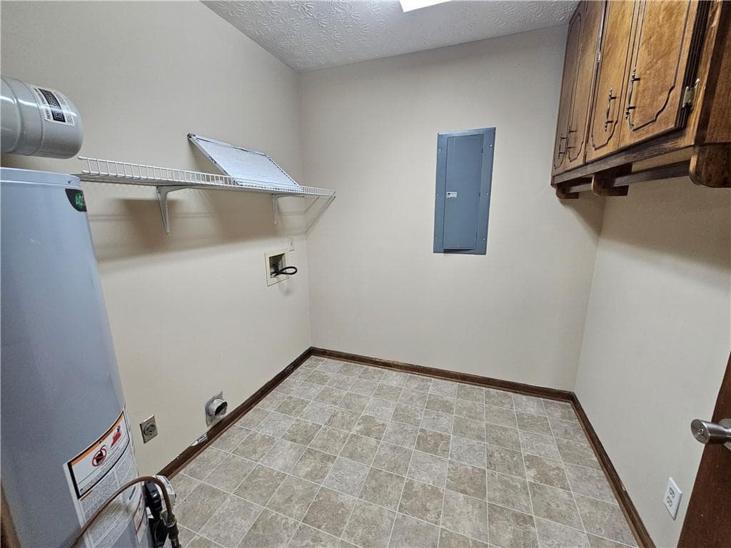 3 bedroom, 2 bathroom, 1,504 sq ft single family residence under contract at 85 Sunnybrook Drive, Mcdonough, GA 30253 — photo 10