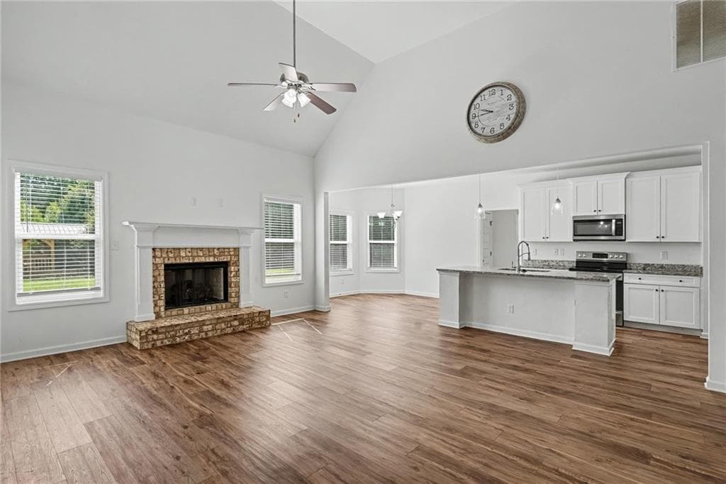 4 bedroom, 3 bathroom, 2,168 sq ft single family residence under contract at 1108 Birchwood Drive, Griffin, GA 30224 — photo 7