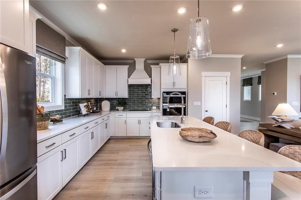 4 bedroom, 4 bathroom, 3,076 sq ft single family residence for sale at 121 Kindred Lane, Marietta, GA 30066 — photo 5