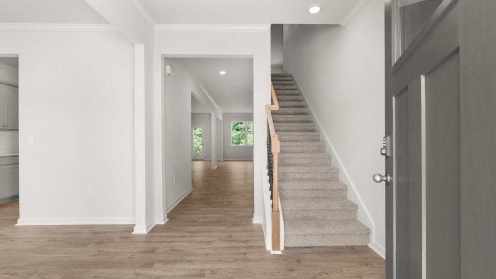 5 bedroom, 3 bathroom, 3,209 sq ft single family residence for sale at 4084 Peregrine Way, Gainesville, GA 30506 — photo 5