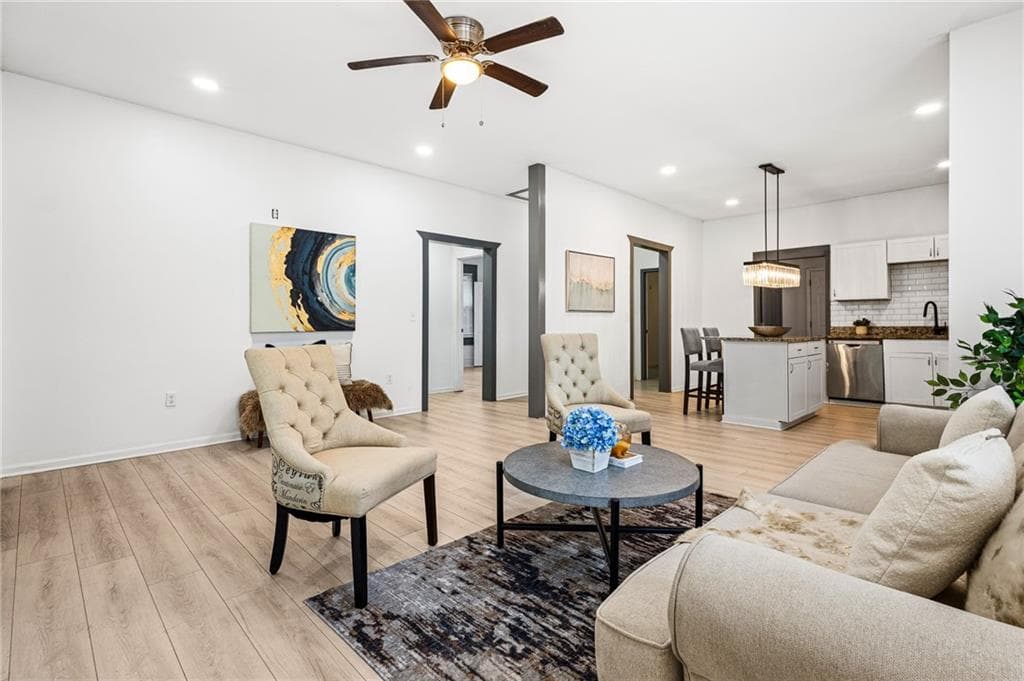 3 bedroom, 2 bathroom, 1,368 sq ft single family residence for sale at 1579 Mozley, Atlanta, GA 30314 — photo 4