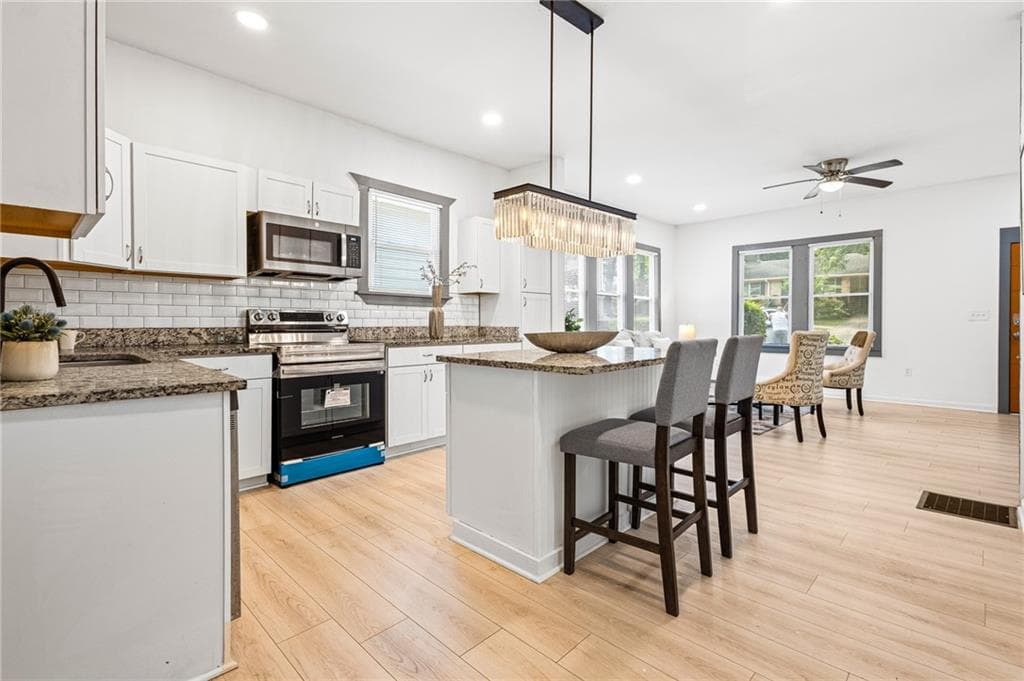 3 bedroom, 2 bathroom, 1,368 sq ft single family residence for sale at 1579 Mozley, Atlanta, GA 30314 — photo 10