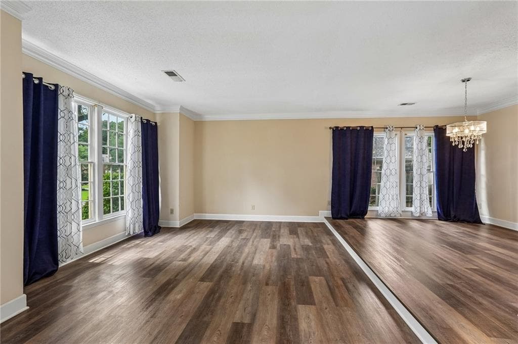 4 bedroom, 3 bathroom, 3,105 sq ft single family residence for sale at 974 Laurel Springs Lane, Marietta, GA 30064 — photo 10