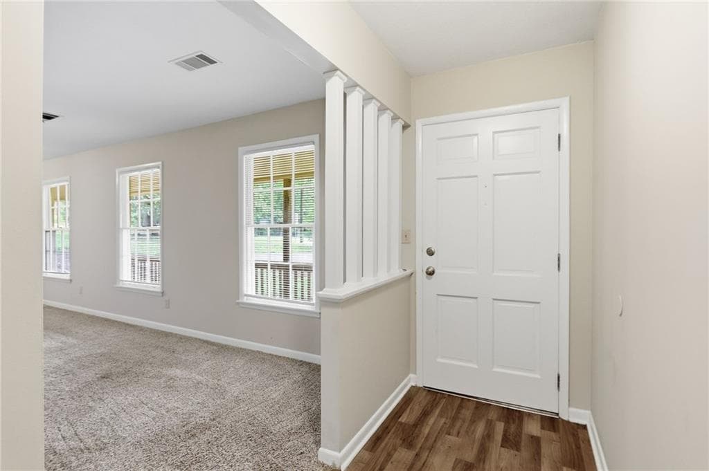3 bedroom, 3 bathroom, 1,787 sq ft single family residence for sale at 3518 Meadow Lane, Gainesville, GA 30506 — photo 8