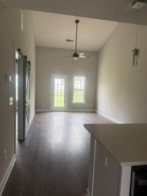 2 bedroom, 2 bathroom, 1,304 sq ft townhouse for rent at 305 Fox Overlook, Woodstock, GA 30188 for $1,900 a month — photo 3