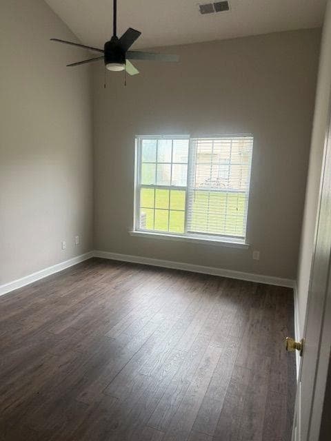 2 bedroom, 2 bathroom, 1,304 sq ft townhouse for rent at 305 Fox Overlook, Woodstock, GA 30188 for $1,900 a month — photo 4