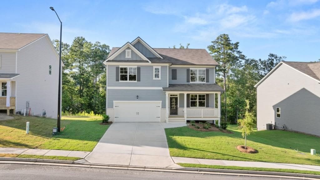 5 bedroom, 3 bathroom, 2,511 sq ft single family residence under contract at 671 Lost Creek Parkway, Dallas, GA 30132