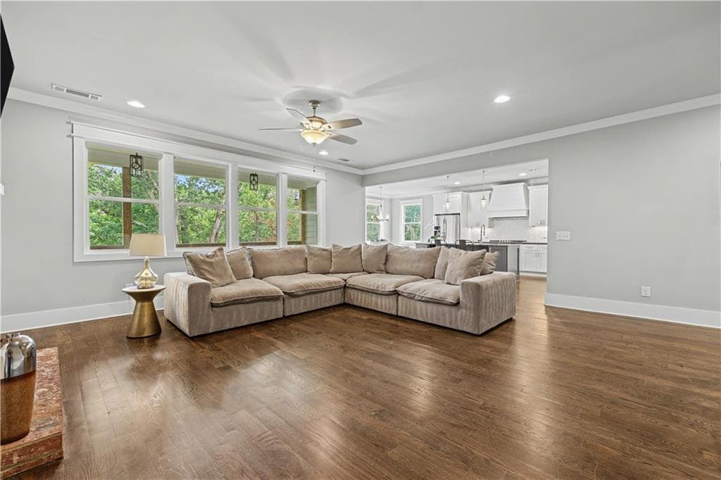 4 bedroom, 4 bathroom, 3,340 sq ft single family residence for sale at 5171 Glen Forrest, Flowery Branch, GA 30542 — photo 7