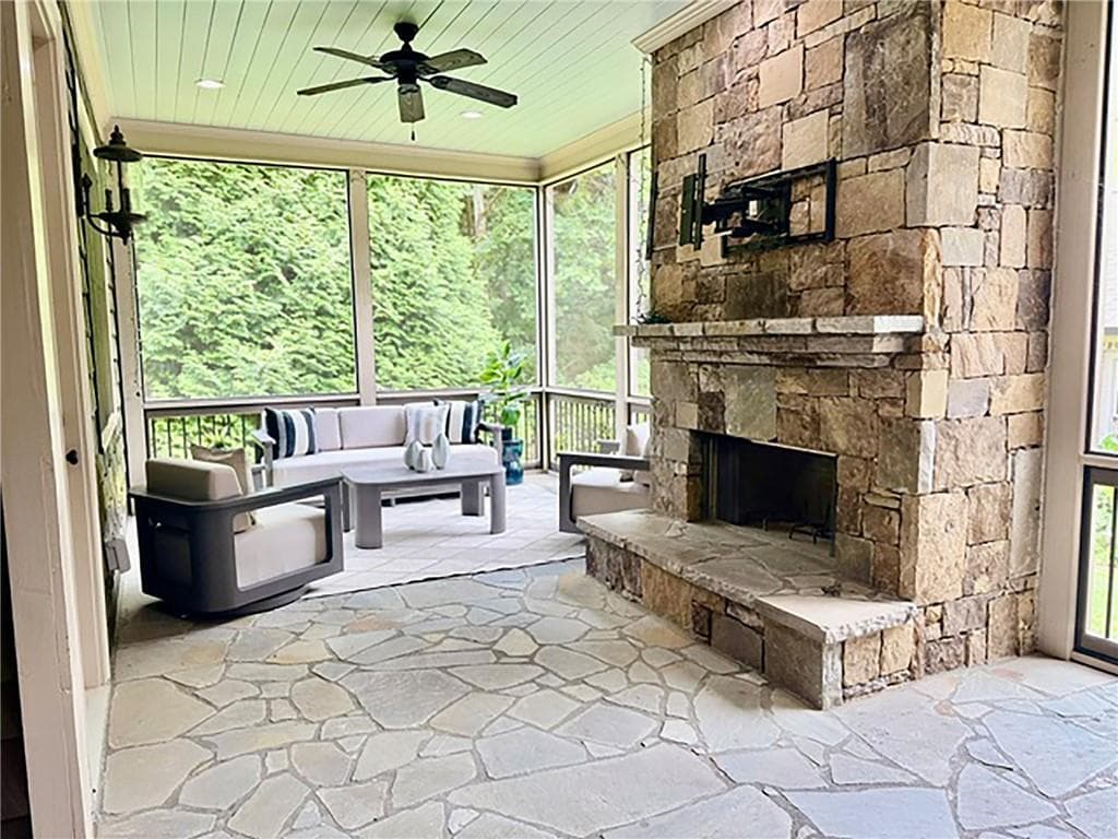 5 bedroom, 5 bathroom, 4,313 sq ft single family residence for sale at 4218 River District Drive, Duluth, GA 30096 — photo 4