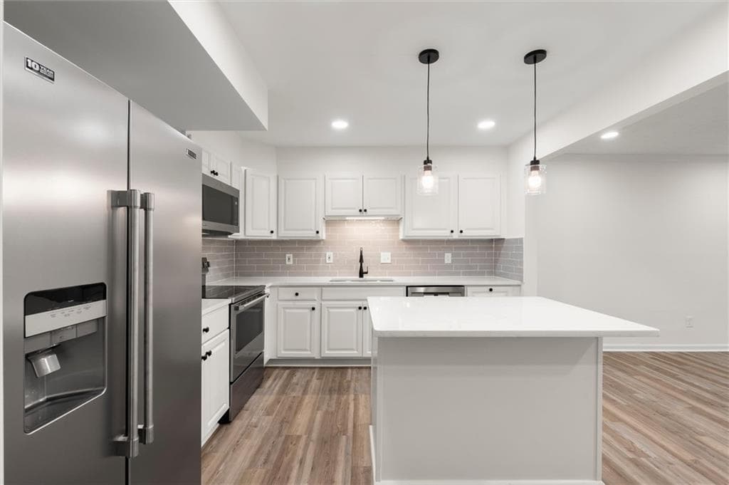 3 bedroom, 2 bathroom, 1,730 sq ft condominium for sale at 4147 N Gloucester Place, Chamblee, GA 30341 — photo 6