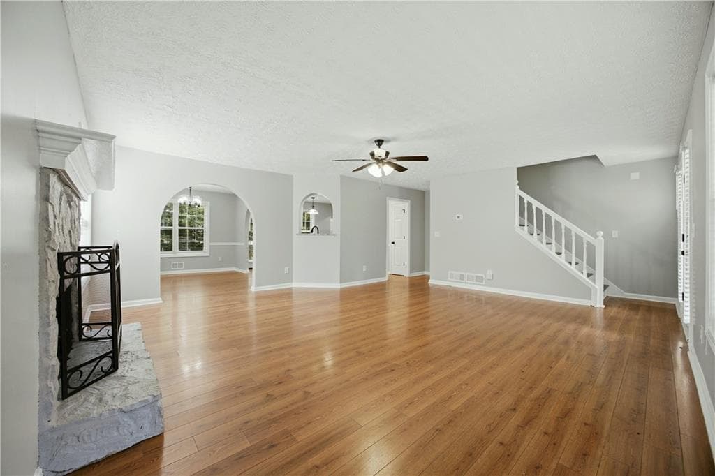 4 bedroom, 3 bathroom, 1,903 sq ft single family residence for sale at 2945 Emerald Springs Drive, Lawrenceville, GA 30045 — photo 2