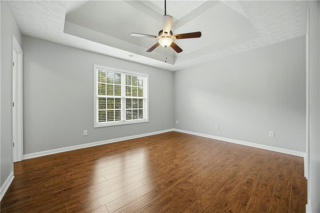 4 bedroom, 3 bathroom, 1,903 sq ft single family residence for sale at 2945 Emerald Springs Drive, Lawrenceville, GA 30045 — photo 8