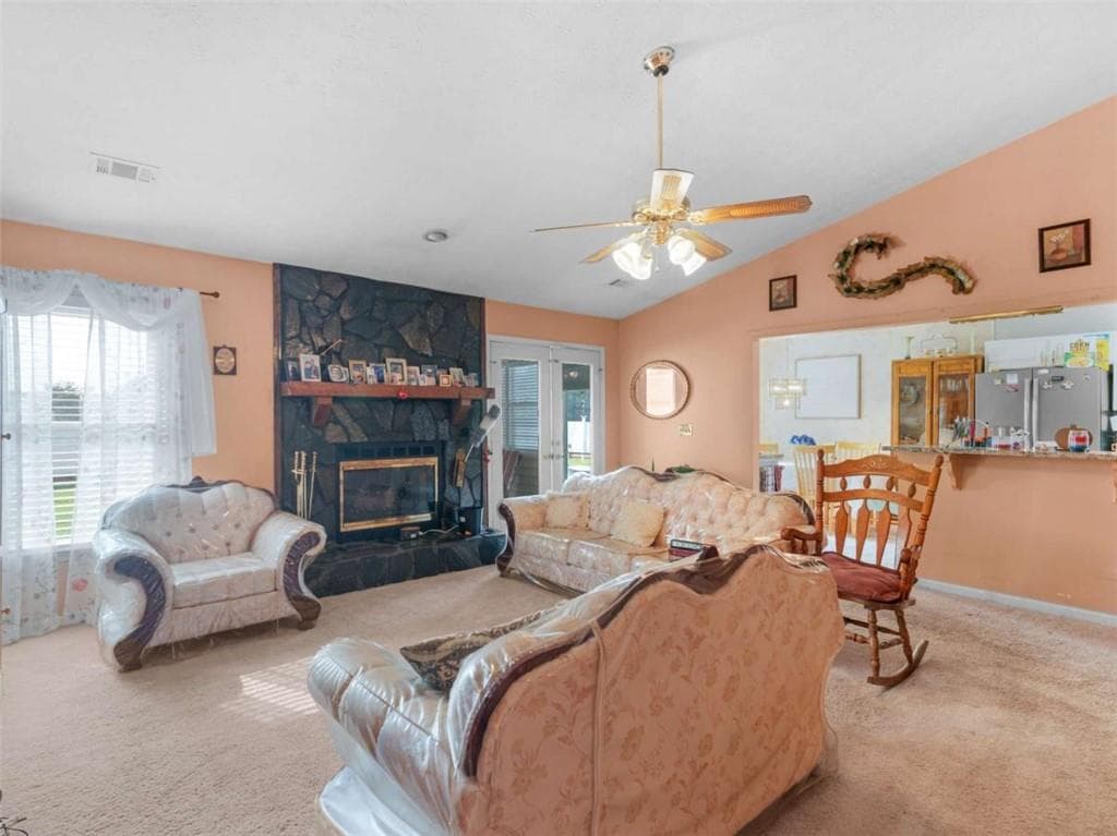 3 bedroom, 2 bathroom, 1,351 sq ft single family residence for sale at 109 Summerfield Drive, Mcdonough, GA 30253 — photo 4