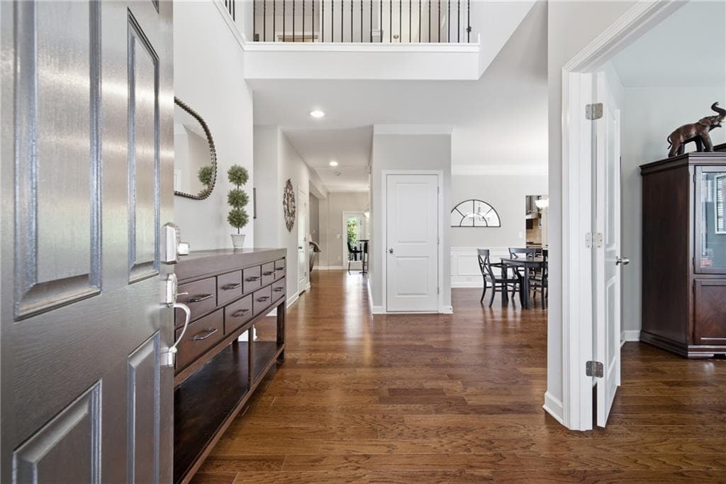 6 bedroom, 5 bathroom, 5,241 sq ft single family residence for sale at 4449 Redan Court, Smyrna, GA 30080 — photo 5