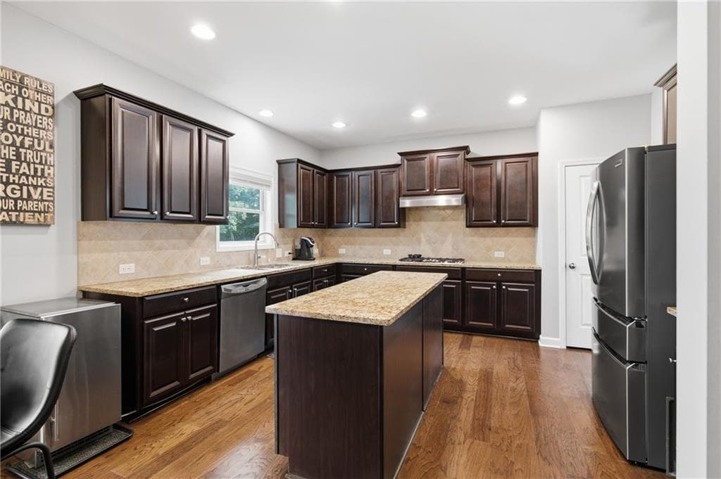 6 bedroom, 5 bathroom, 5,241 sq ft single family residence for sale at 4449 Redan Court, Smyrna, GA 30080 — photo 10