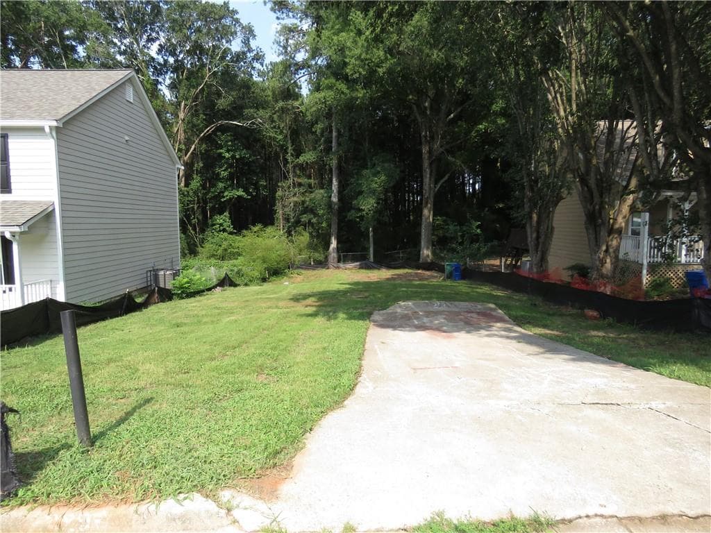 single family residence for sale at 429 Orchard Drive, Stone Mountain, GA 30083 — photo 2