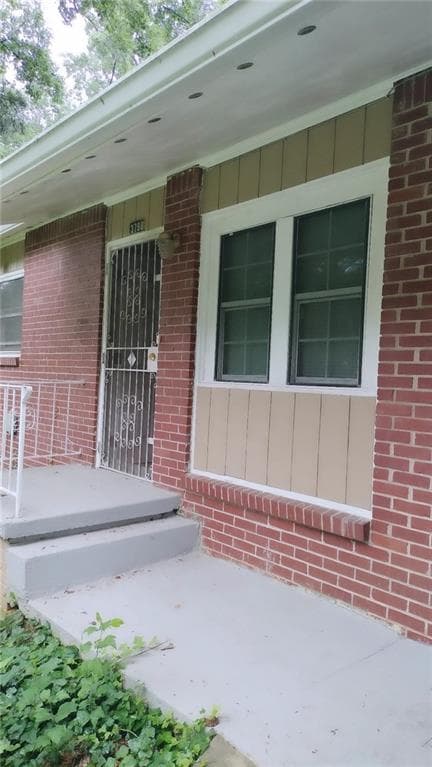 3 bedroom, 1 bathroom, 845 sq ft single family residence under contract at 3798 Adkins Road, Atlanta, GA 30331 — photo 9