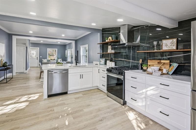 3 bedroom, 4 bathroom, 1,516 sq ft single family residence for sale at 1504 Hardin Avenue, Atlanta, GA 30337 — photo 8