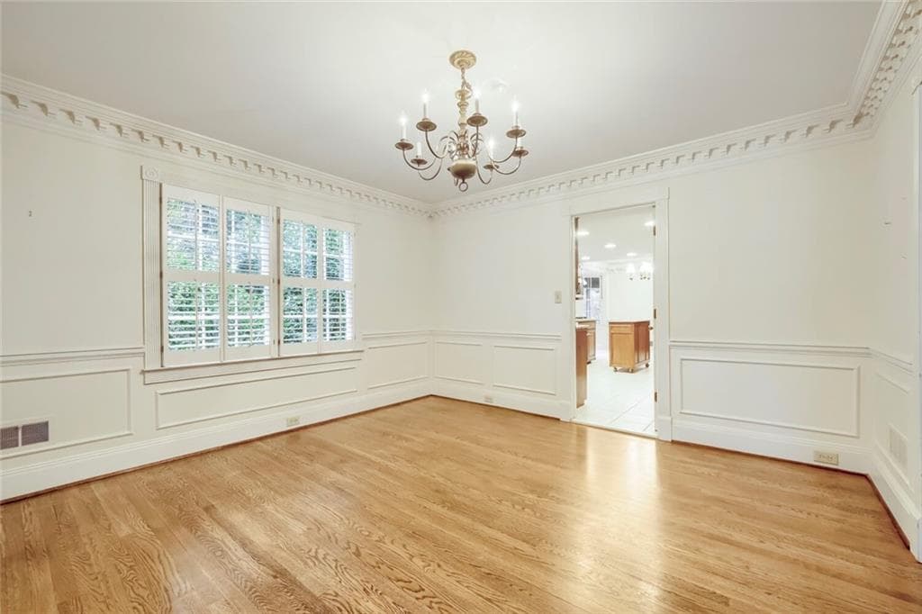 4 bedroom, 3 bathroom, 3,396 sq ft single family residence for sale at 4099 Northlake Creek Cove, Tucker, GA 30084 — photo 6