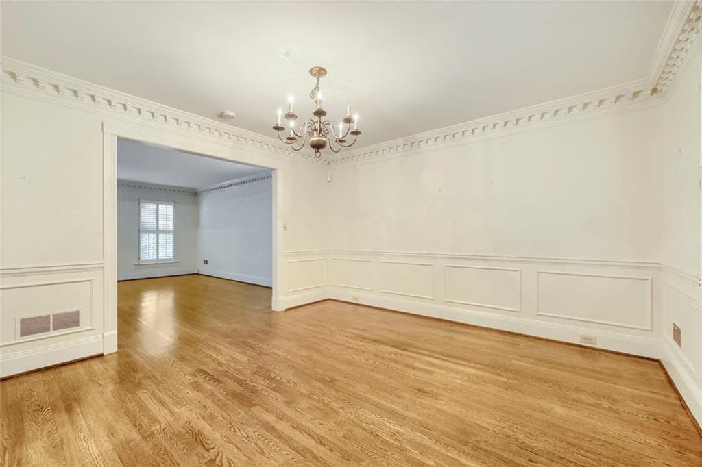 4 bedroom, 3 bathroom, 3,396 sq ft single family residence for sale at 4099 Northlake Creek Cove, Tucker, GA 30084 — photo 7