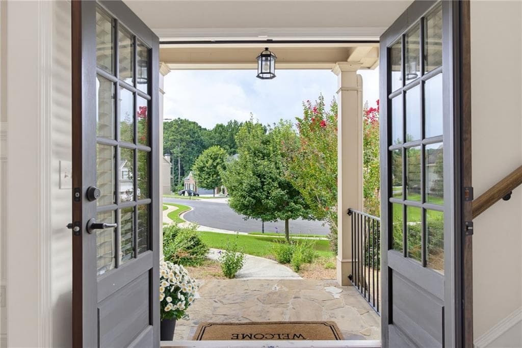 5 bedroom, 3 bathroom, 2,630 sq ft single family residence under contract at 60 Amberlily Court, Dallas, GA 30132 — photo 6
