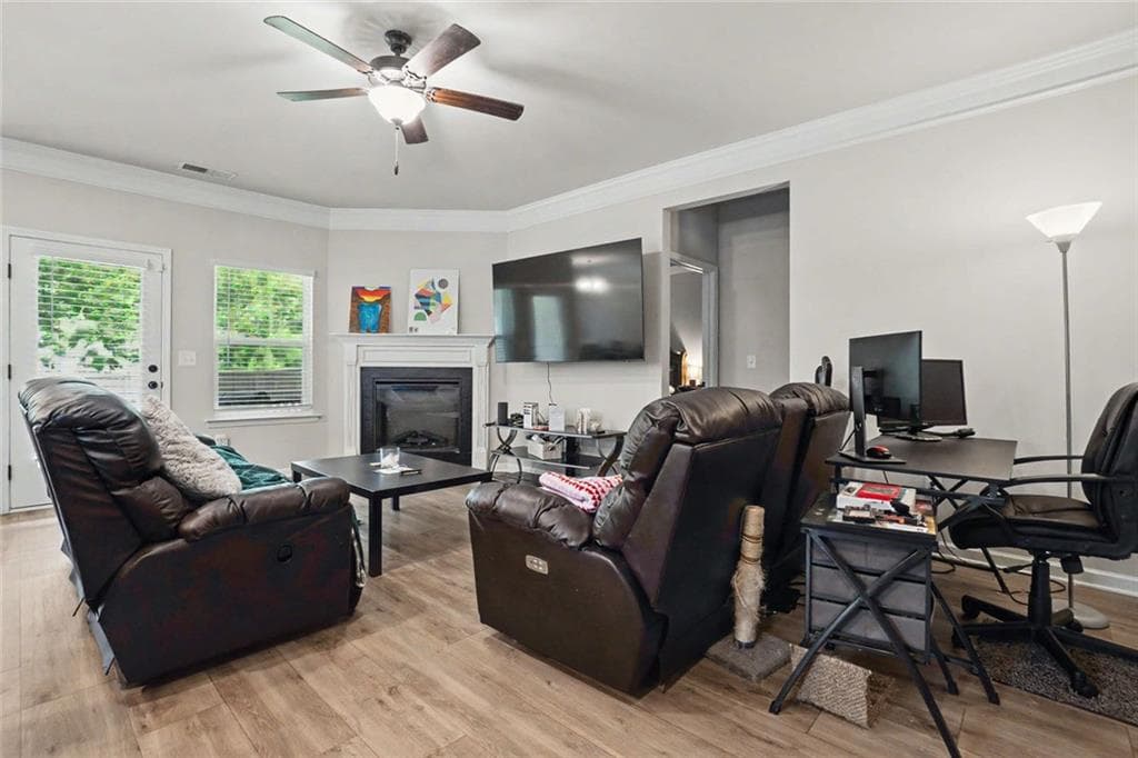 4 bedroom, 3 bathroom, 1,897 sq ft single family residence for sale at 1891 Campbell Oaks Drive, Lawrenceville, GA 30045 — photo 9