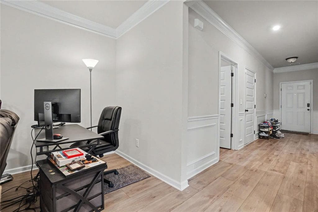 4 bedroom, 3 bathroom, 1,897 sq ft single family residence for sale at 1891 Campbell Oaks Drive, Lawrenceville, GA 30045 — photo 10