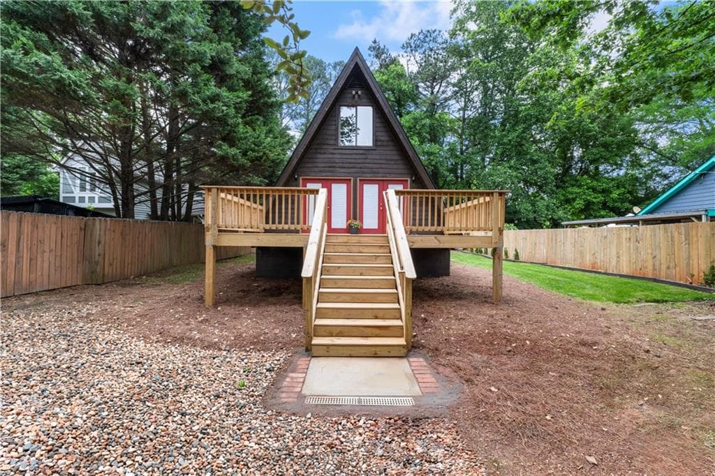 2 bedroom, 1 bathroom, 928 sq ft single family residence under contract at 1595 Turner Road, Cumming, GA 30041 — photo 2