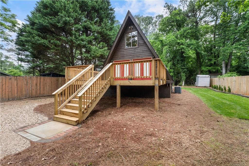 2 bedroom, 1 bathroom, 928 sq ft single family residence under contract at 1595 Turner Road, Cumming, GA 30041 — photo 3