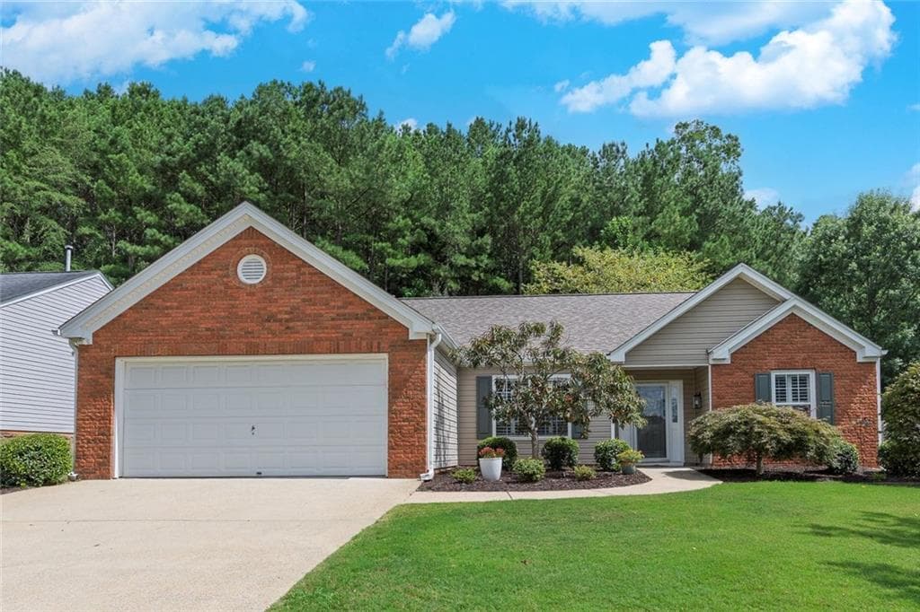 3 bedroom, 2 bathroom, 1,853 sq ft single family residence sold at 1070 River Plantation Drive, Woodstock, GA 30188