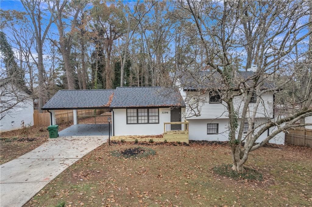 4 bedroom, 2 bathroom, 1,971 sq ft single family residence for rent at 3296 Columbia Woods Drive, Decatur, GA 30032 for $2,400 a month — photo 2