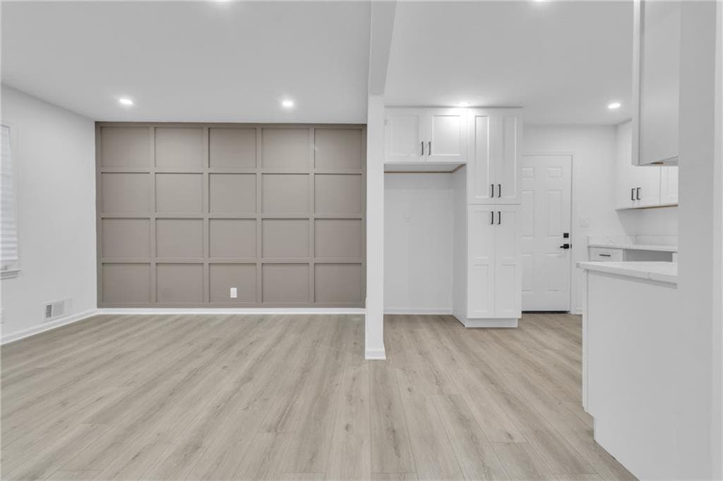 4 bedroom, 2 bathroom, 1,971 sq ft single family residence for rent at 3296 Columbia Woods Drive, Decatur, GA 30032 for $2,400 a month — photo 6